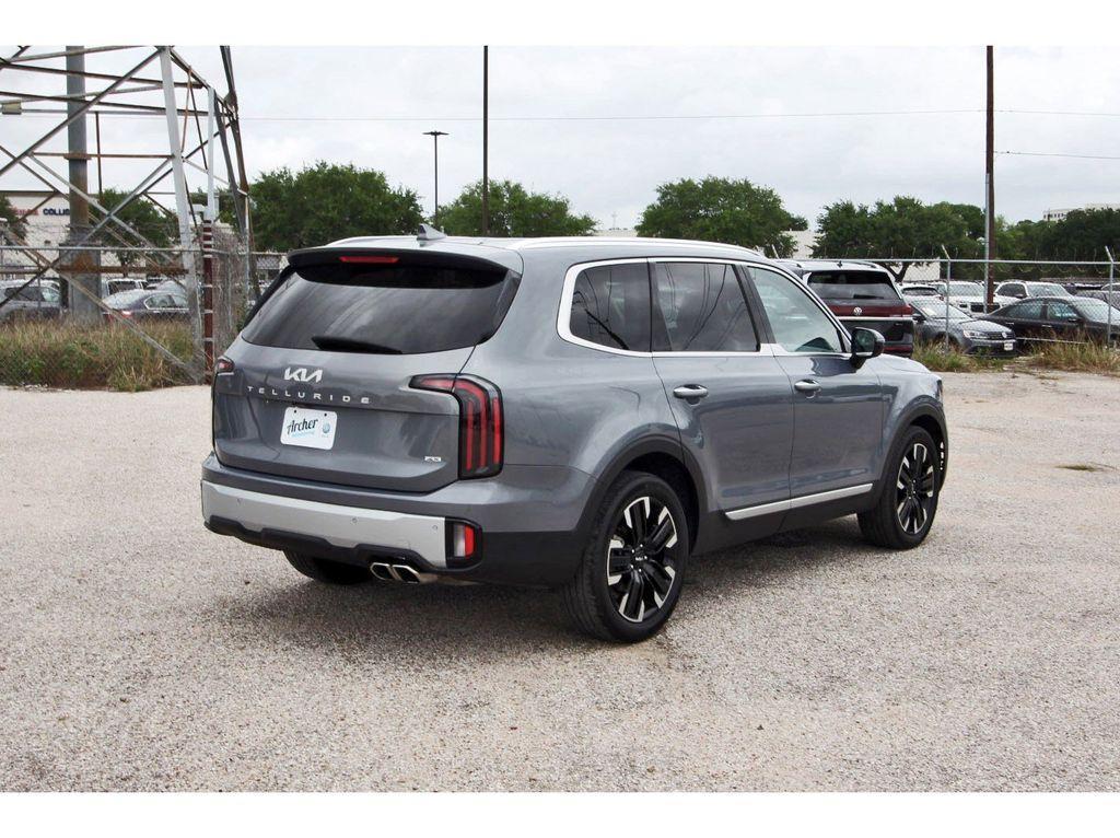used 2023 Kia Telluride car, priced at $35,503