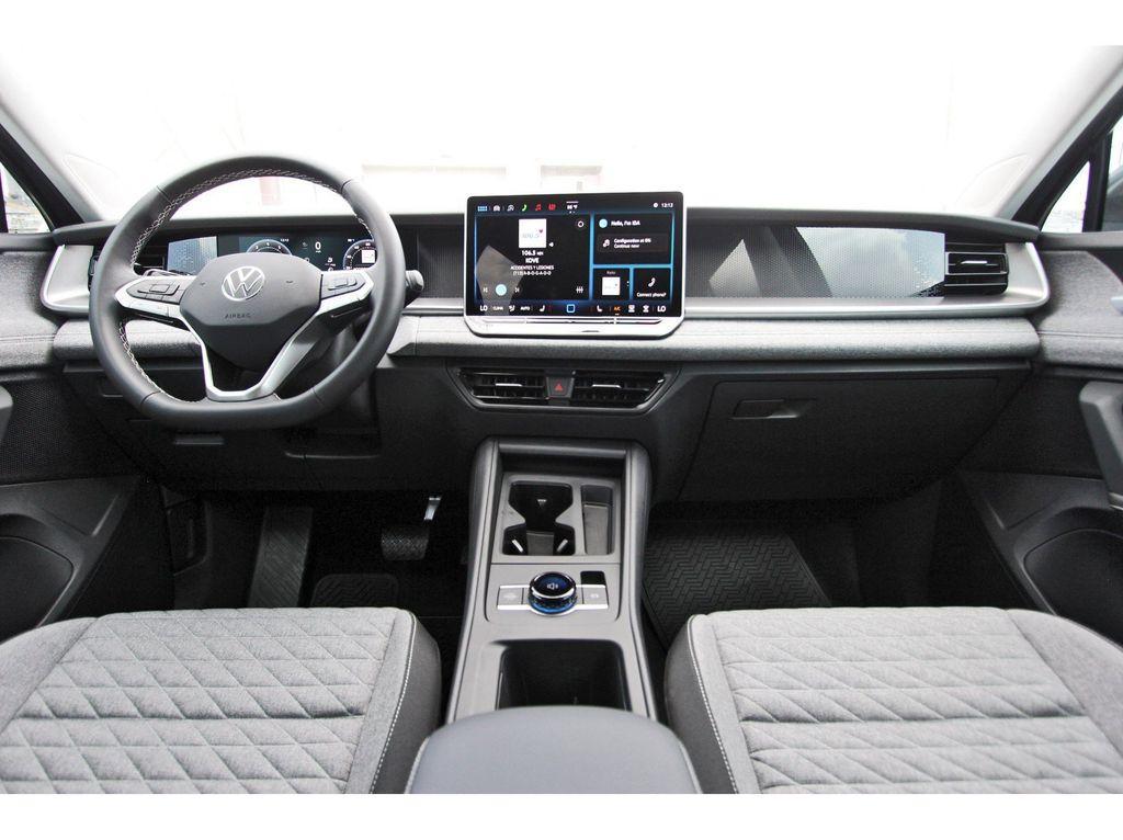 new 2026 Volkswagen Tiguan car, priced at $31,842