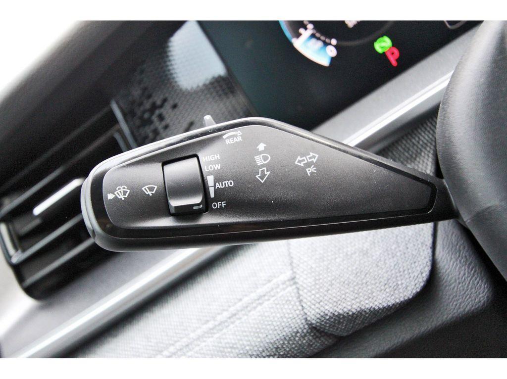 new 2026 Volkswagen Tiguan car, priced at $31,842