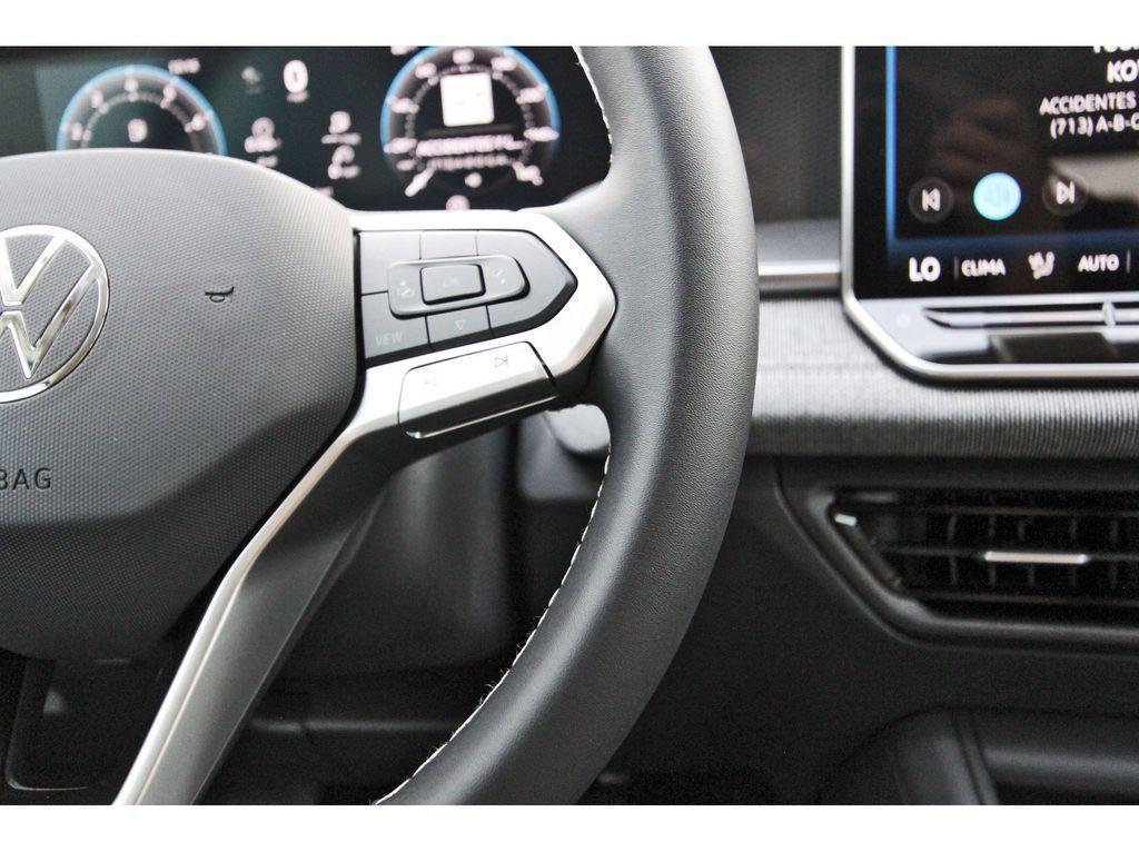 new 2026 Volkswagen Tiguan car, priced at $31,842