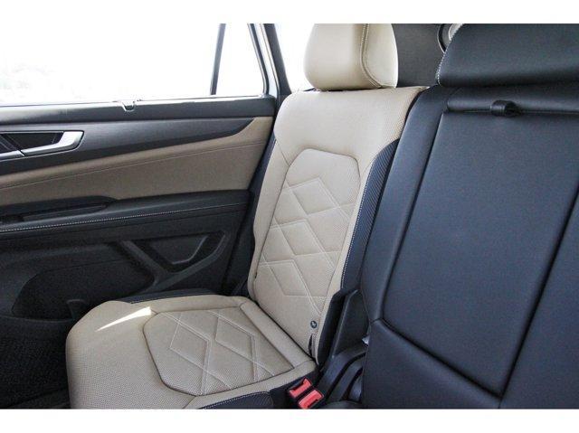 new 2026 Volkswagen Atlas Cross Sport car, priced at $44,684