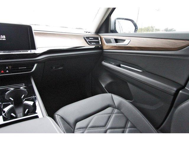 new 2026 Volkswagen Atlas car, priced at $45,751