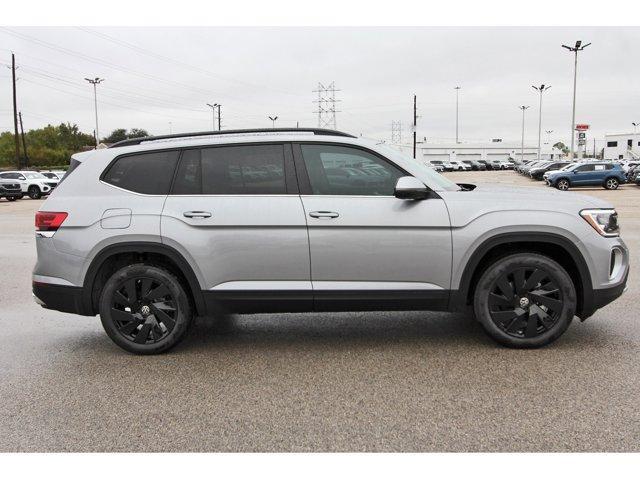 new 2026 Volkswagen Atlas car, priced at $45,751