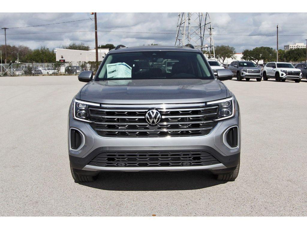 new 2026 Volkswagen Atlas car, priced at $46,185