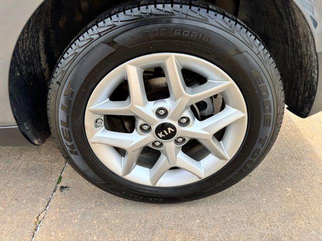 used 2021 Kia Soul car, priced at $10,368