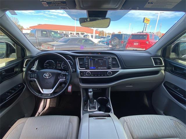 used 2019 Toyota Highlander car, priced at $20,998