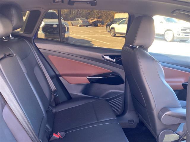 used 2022 Volkswagen ID.4 car, priced at $17,998