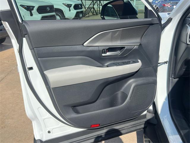 new 2026 Toyota Grand Highlander car, priced at $47,545