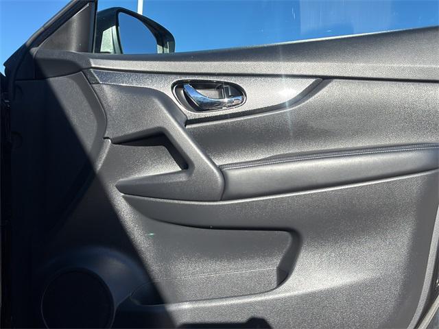 used 2016 Nissan Rogue car, priced at $13,598