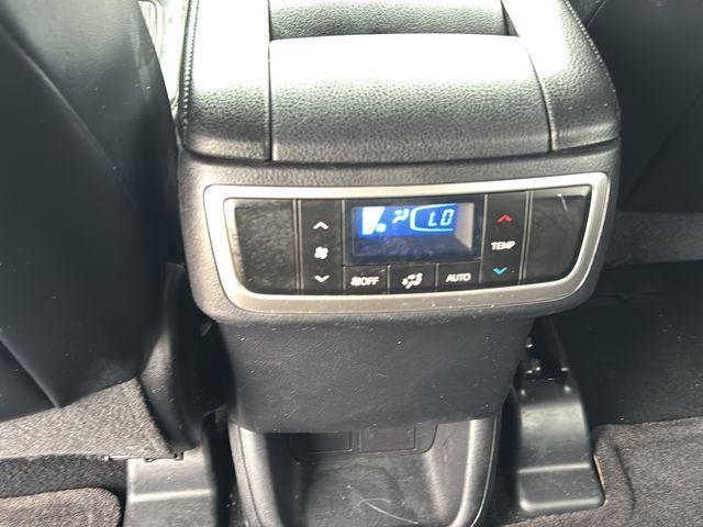 used 2014 Toyota Highlander car, priced at $21,776