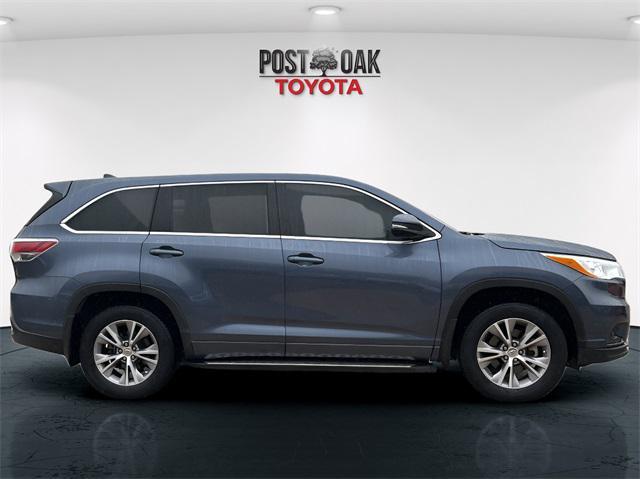 used 2014 Toyota Highlander car, priced at $19,788