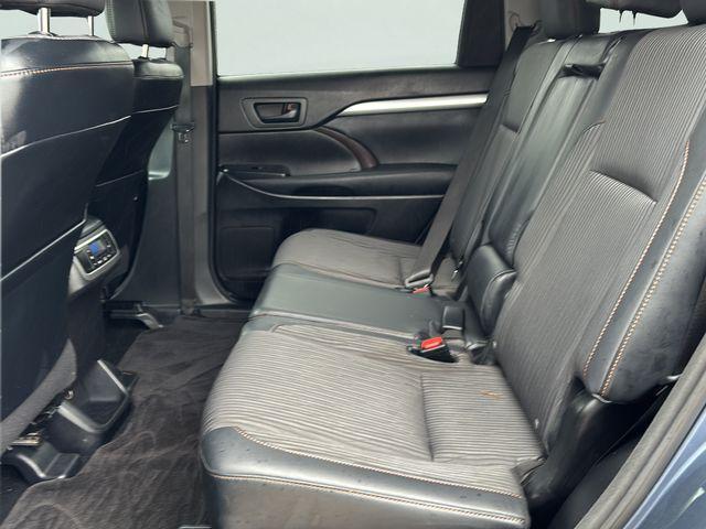 used 2014 Toyota Highlander car, priced at $21,776
