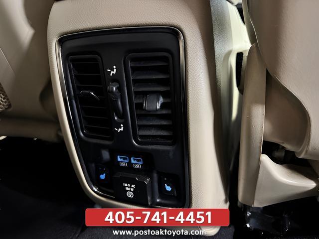 used 2020 Jeep Grand Cherokee car, priced at $16,246