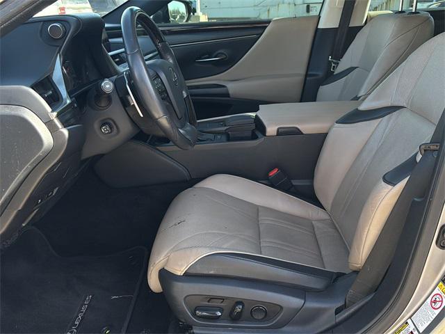 used 2019 Lexus ES 350 car, priced at $27,499