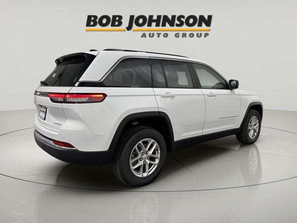 new 2025 Jeep Grand Cherokee car, priced at $38,304