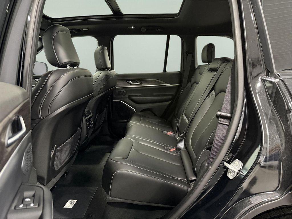new 2026 Jeep Grand Cherokee car, priced at $49,480