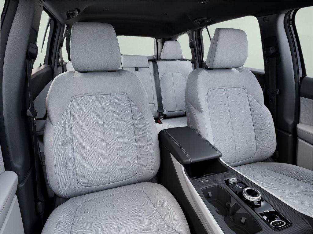 new 2026 Jeep Cherokee car, priced at $39,990