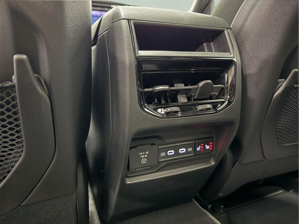 new 2026 Jeep Grand Cherokee car, priced at $49,480