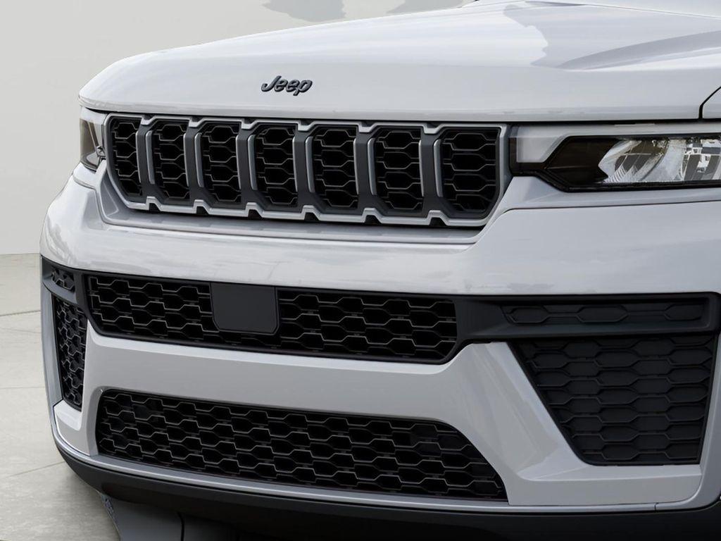 new 2026 Jeep Grand Cherokee car, priced at $46,830