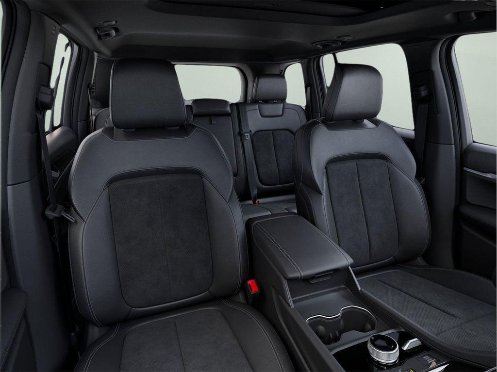 new 2026 Jeep Grand Cherokee car, priced at $47,425