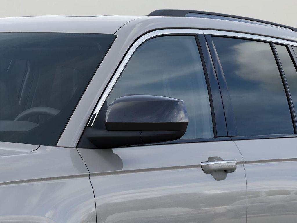 new 2025 Jeep Grand Cherokee car, priced at $40,809