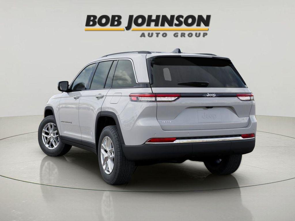 new 2025 Jeep Grand Cherokee car, priced at $40,245