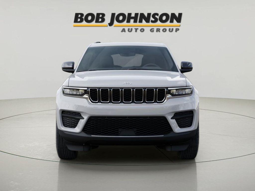 new 2025 Jeep Grand Cherokee car, priced at $39,596