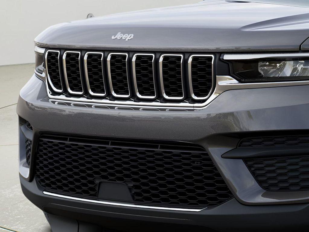 new 2026 Jeep Grand Cherokee car, priced at $44,730
