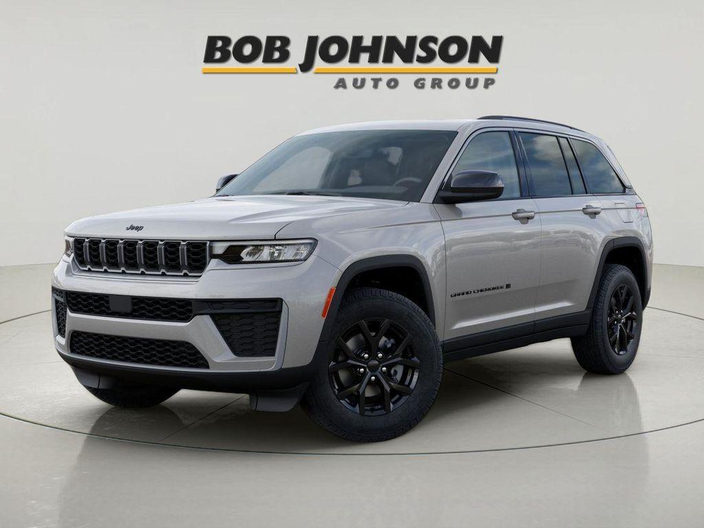 new 2026 Jeep Grand Cherokee car, priced at $47,425