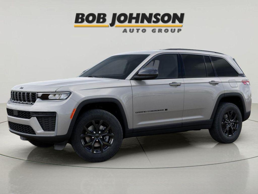 new 2026 Jeep Grand Cherokee car, priced at $47,425