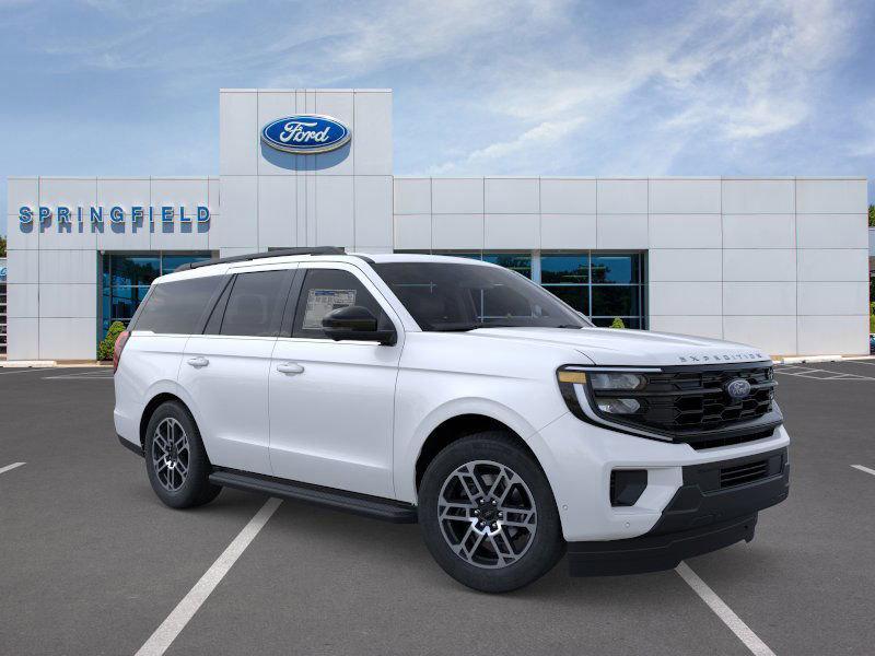 new 2025 Ford Expedition car, priced at $71,500
