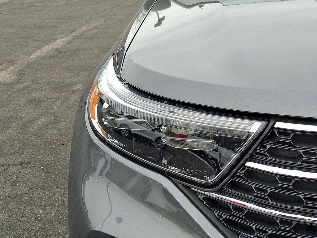 used 2023 Ford Explorer car, priced at $28,800