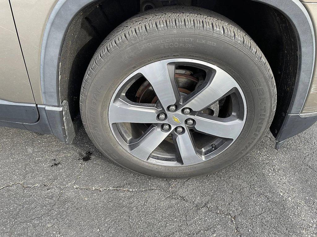 used 2020 Chevrolet Traverse car, priced at $22,000