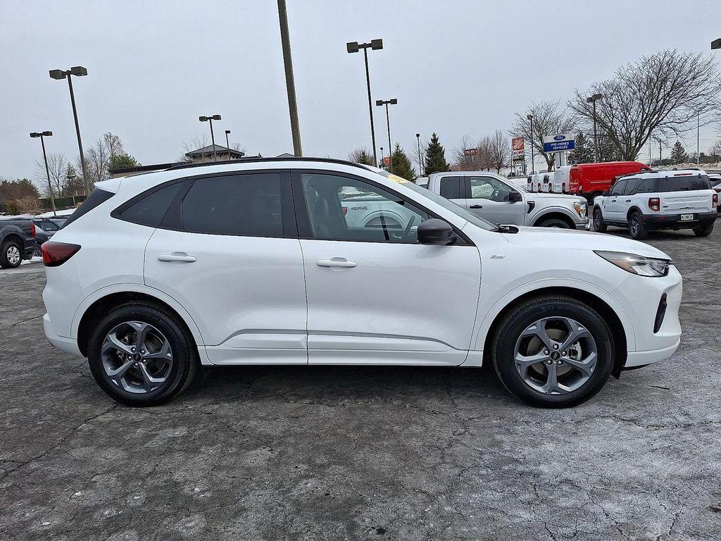 used 2023 Ford Escape car, priced at $23,500