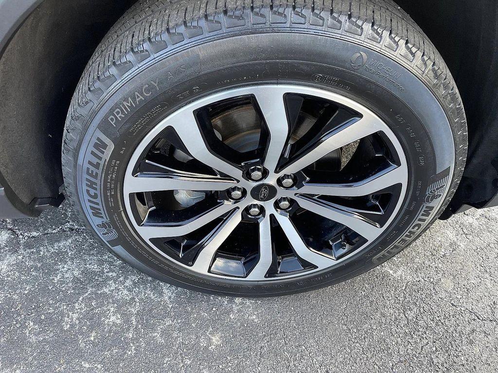 used 2022 Ford Explorer car, priced at $35,500