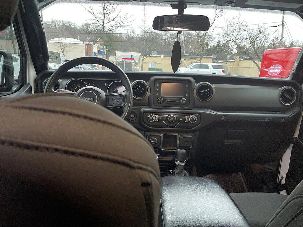 used 2021 Jeep Wrangler Unlimited car, priced at $26,000