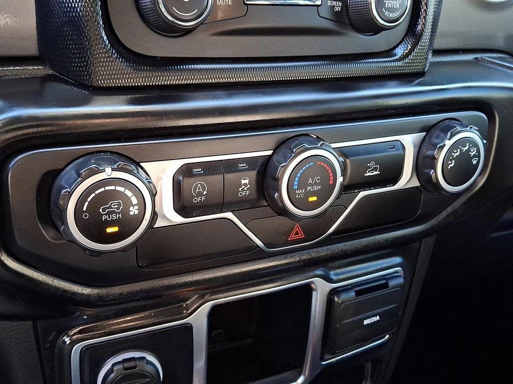 used 2021 Jeep Wrangler Unlimited car, priced at $25,500