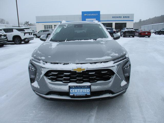 used 2025 Chevrolet Trax car, priced at $20,995