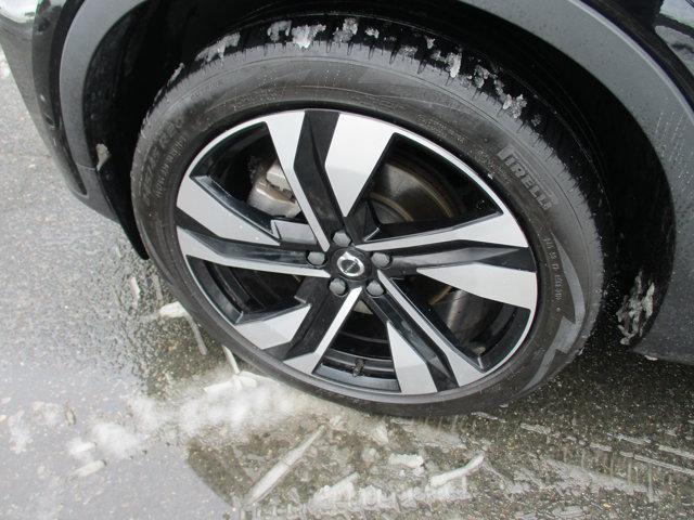 used 2023 Volvo XC40 car, priced at $27,995