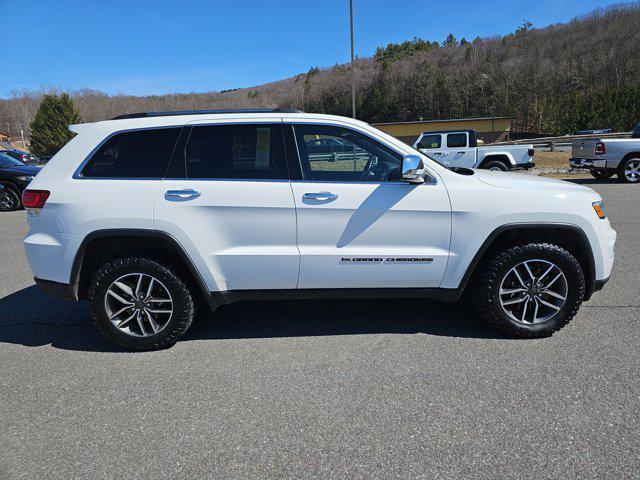 used 2022 Jeep Grand Cherokee car, priced at $24,992