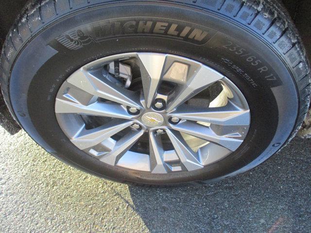 used 2025 Chevrolet Equinox car, priced at $27,495