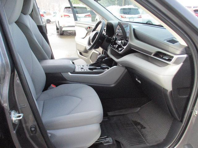used 2023 Toyota Highlander car, priced at $31,475