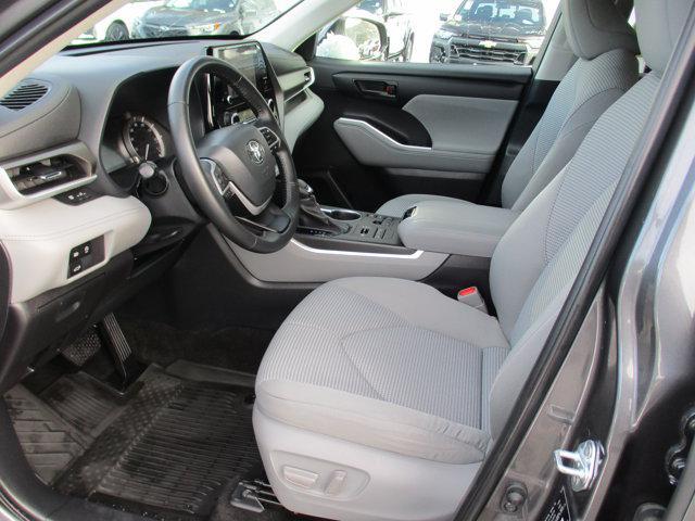 used 2023 Toyota Highlander car, priced at $31,475