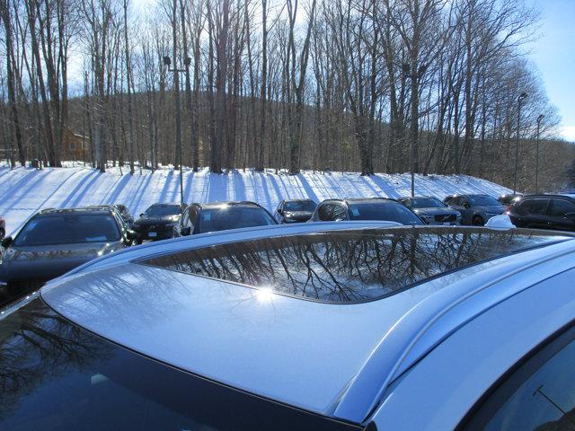 used 2024 Volvo XC40 car, priced at $30,797