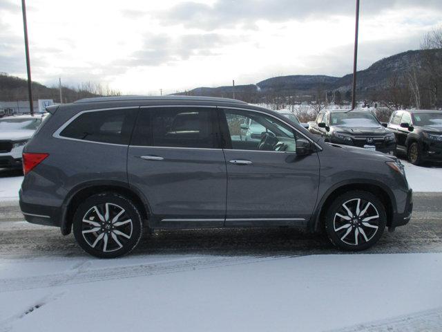 used 2021 Honda Pilot car, priced at $29,995