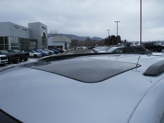 used 2023 Jeep Grand Cherokee car, priced at $31,995