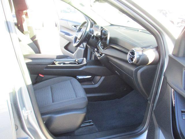 used 2025 Chevrolet Equinox car, priced at $27,495