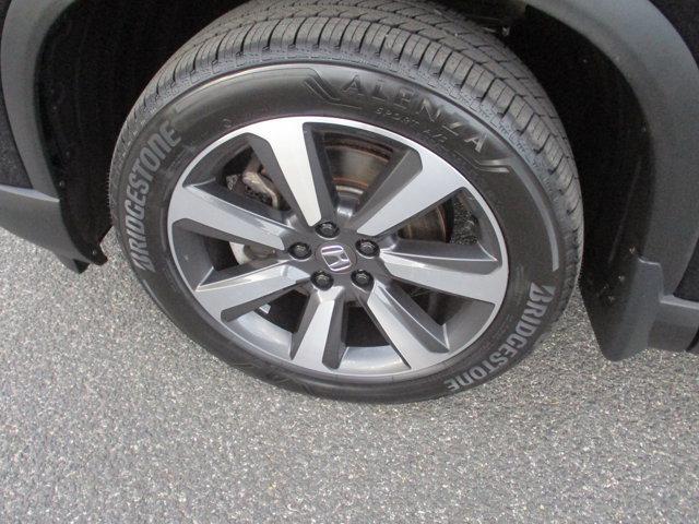 used 2023 Honda Pilot car, priced at $44,299