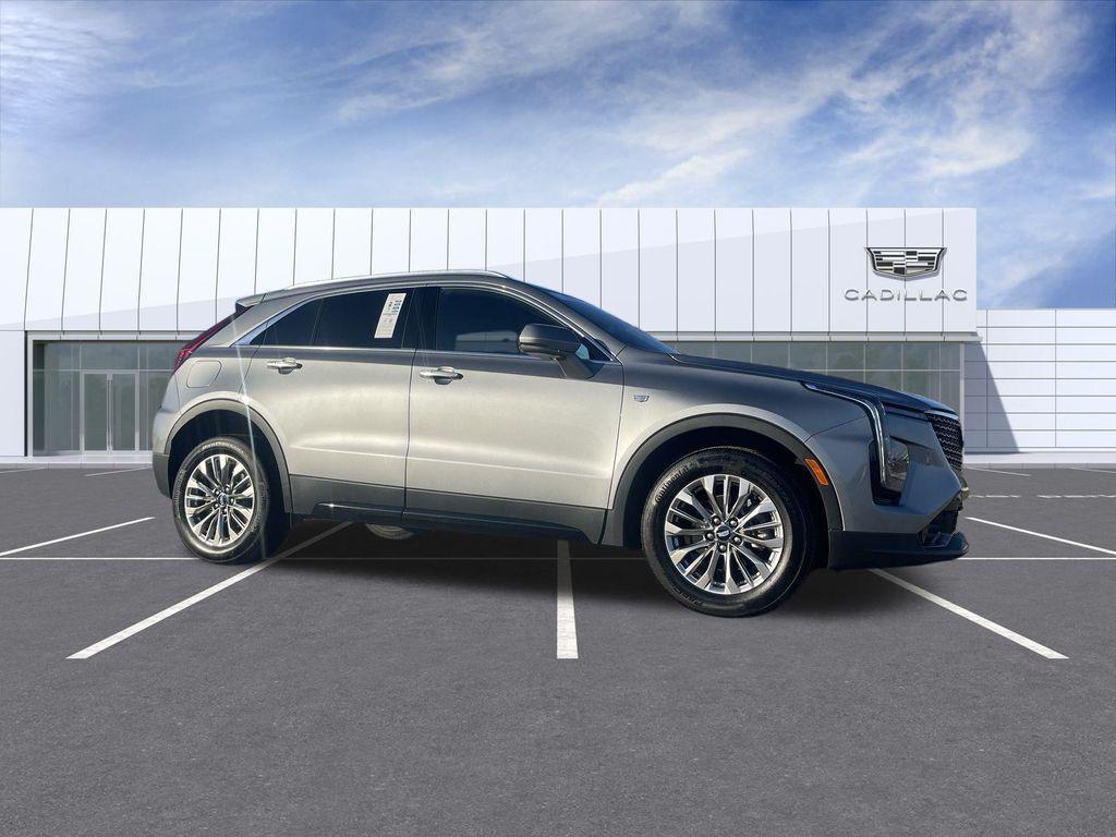 used 2024 Cadillac XT4 car, priced at $29,711