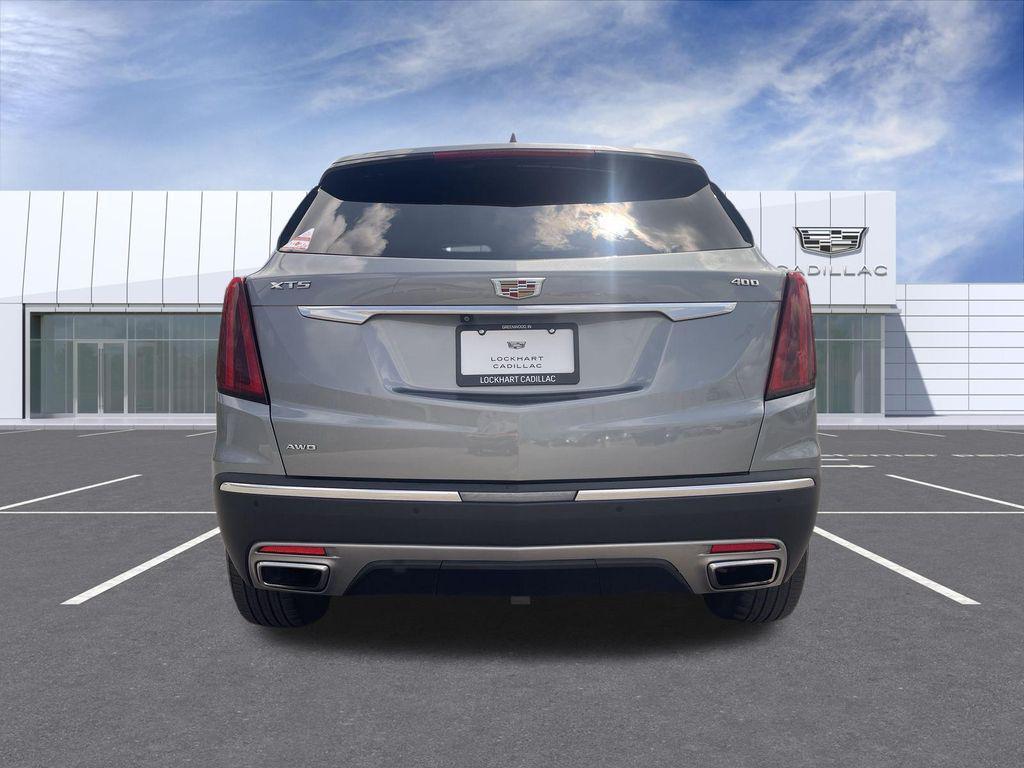 used 2024 Cadillac XT5 car, priced at $34,099